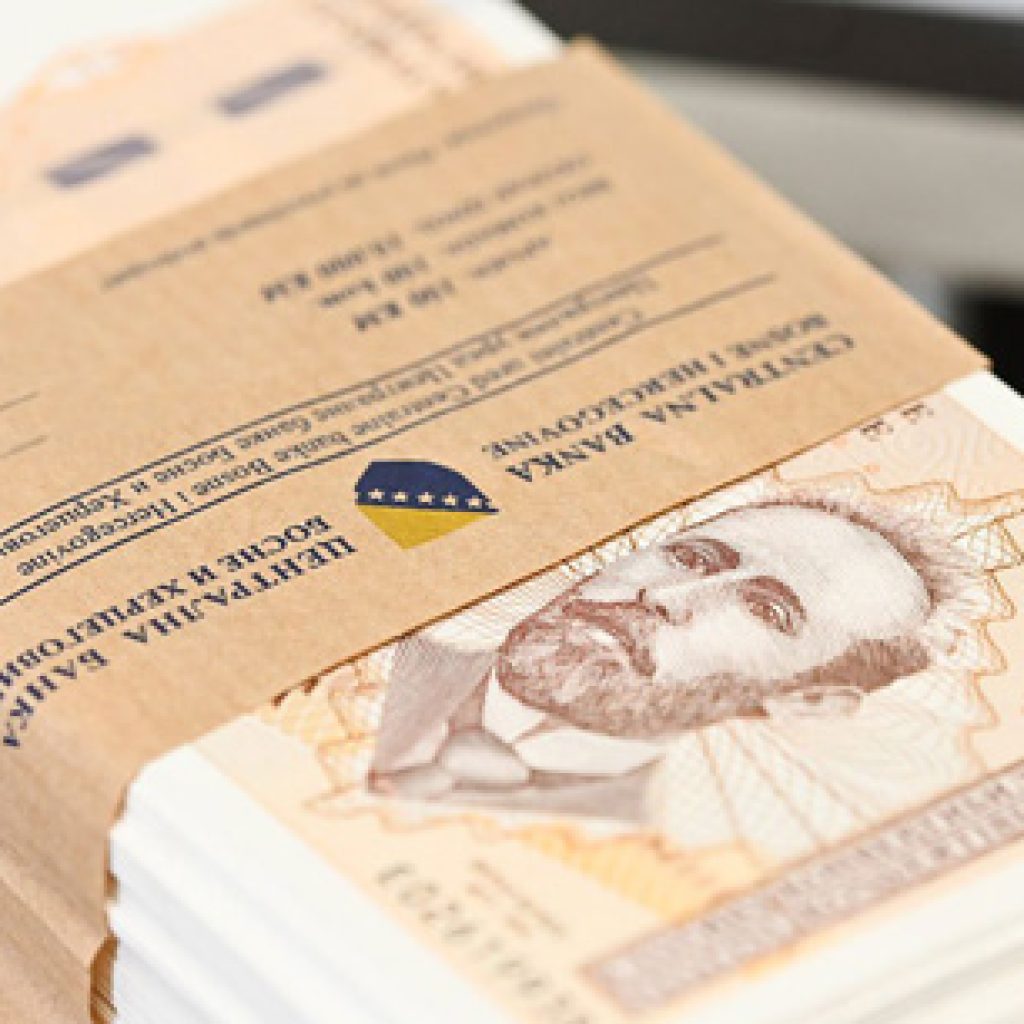Skoro svaki zaposleni u BiH ima kredit u banci